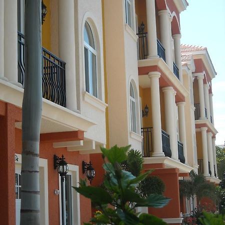 Mediterranean Three Story Beach Townhouse St. Pete Beach Extérieur photo