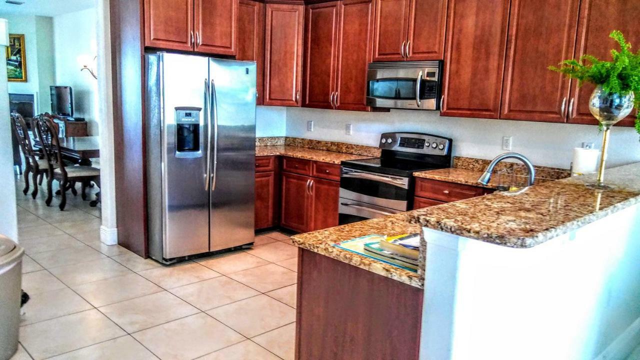 Mediterranean Three Story Beach Townhouse St. Pete Beach Extérieur photo